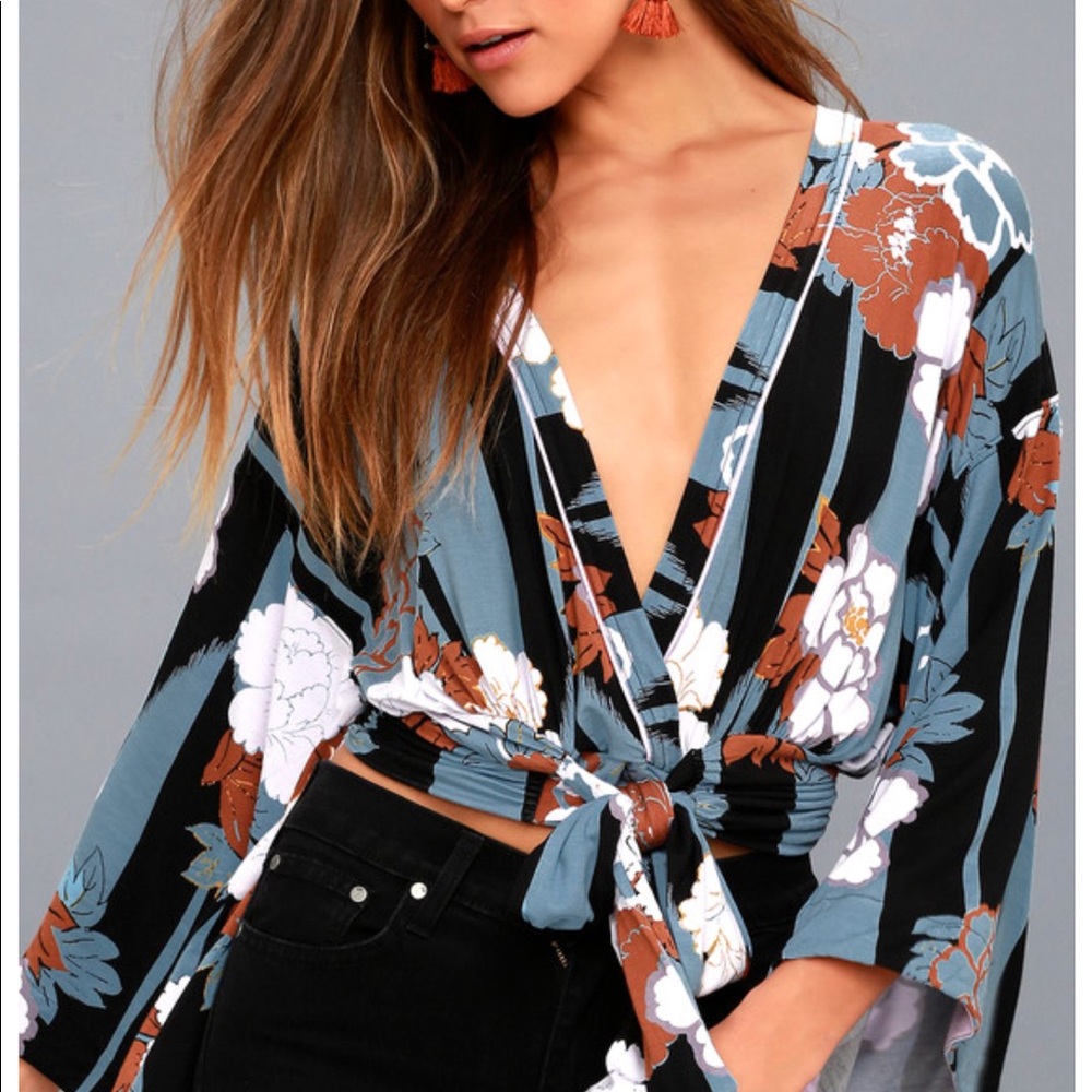 FREE PEOPLE NWT BELL SLEEVE SHIRT